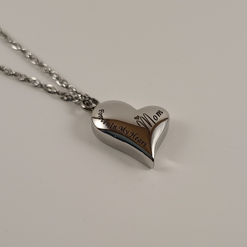 Silver Cremation Necklace (Mom)